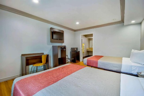 Motel 6 Gardena - image 18