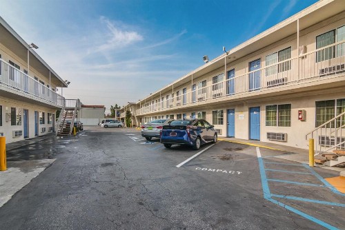 Motel 6 Gardena - image 35