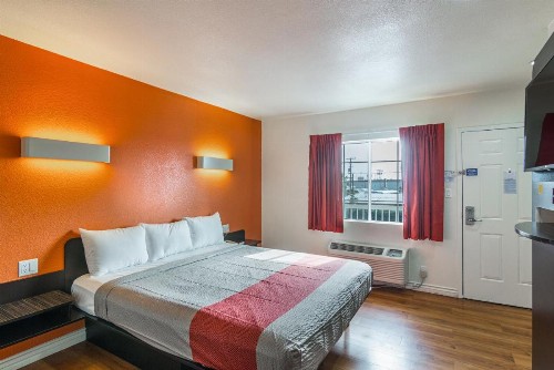 Motel 6 Gardena - image 6