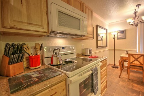 Yellowstone Gateway Inn - image 10