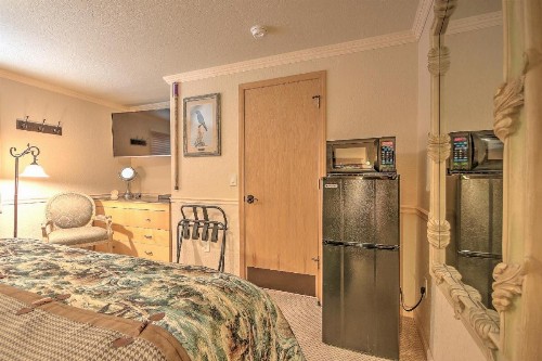 Yellowstone Gateway Inn - image 13