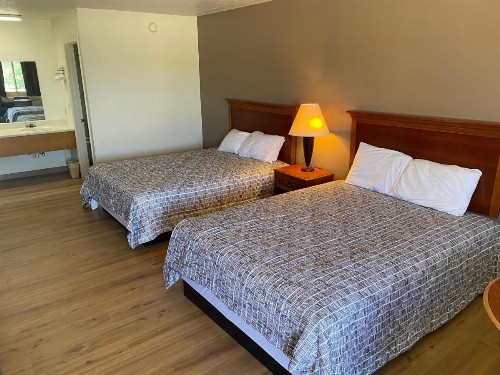 Brass Door Motel - image 18