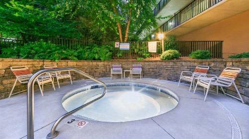 Holiday Inn Club Vacations Smoky Mountain Resort an IHG Hotel - image 39