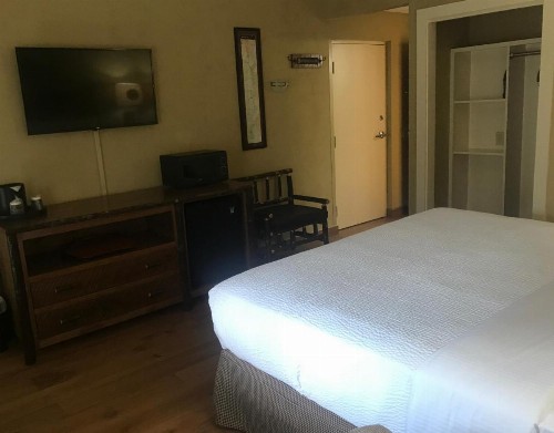 The Appy Lodge - image 18