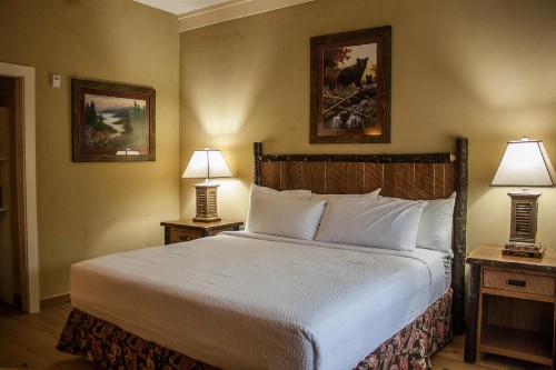 The Appy Lodge - image 20