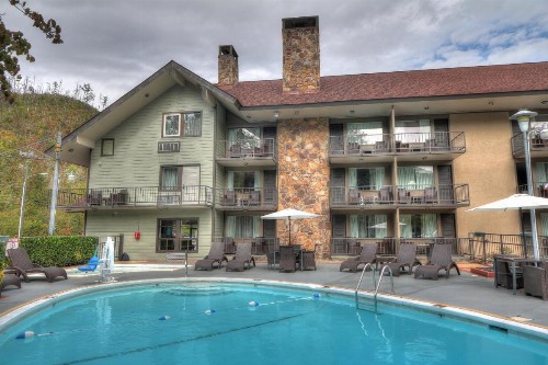 River Edge Inn - image 45