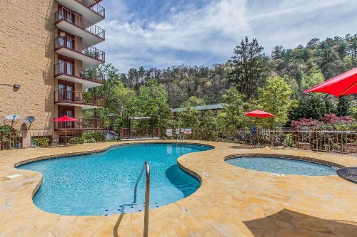 Quality Inn & Suites Gatlinburg - image 31
