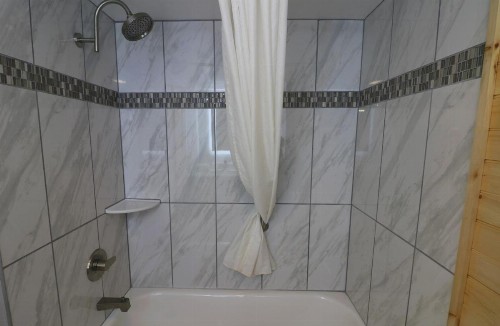 Howard Johnson by Wyndham Downtown Gatlinburg - image 28