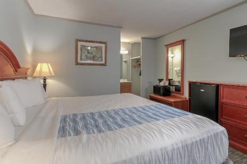 Belle Aire Motel - Downtown Convention Center - Gatlinburg - image 14