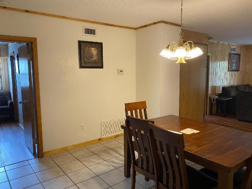 Zoders Inn and Suites - image 27