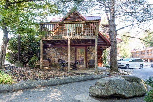 Quality Inn Creekside - Downtown Gatlinburg - image 35