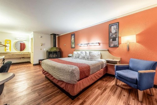 Motel 6-Gatlinburg TN - Smoky Mountains - image 9