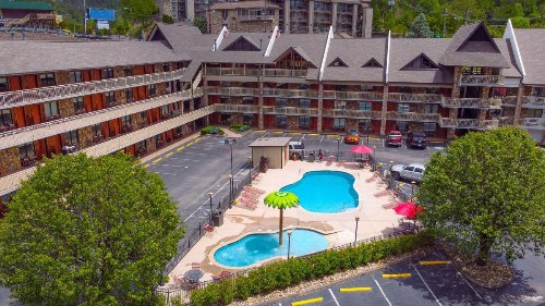 Crossroads Inn And Suites Gatlinburg Tn