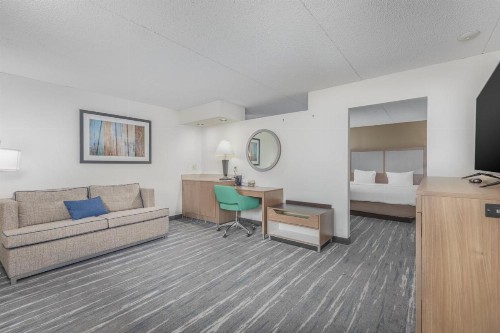 Crossroads Inn & Suites - image 21