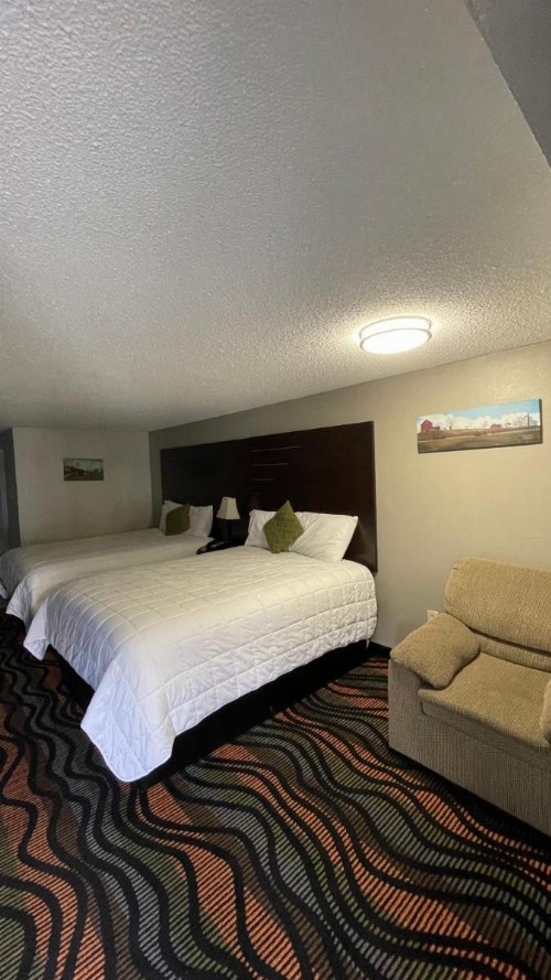 Country Town N' Suites - image 27