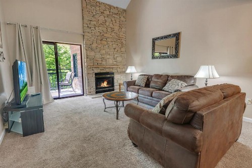 Park Place Condos - image 2