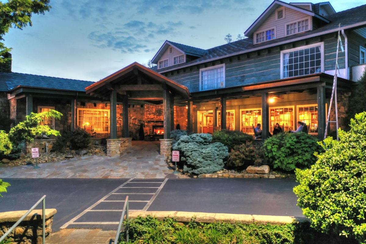 Gatlinburg Inn - image 7