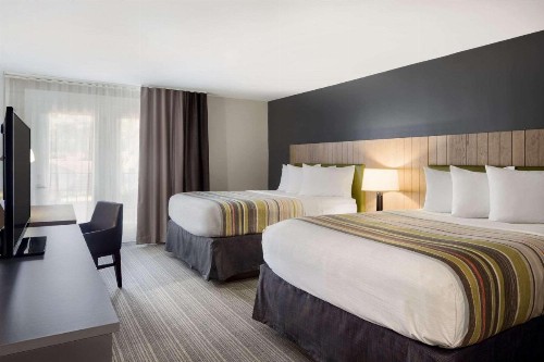 Country Inn & Suites by Radisson Gatlinburg TN - image 33