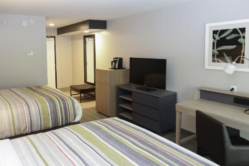 Country Inn & Suites by Radisson Gatlinburg TN - image 5