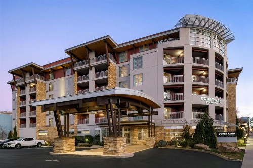 Courtyard by Marriott Gatlinburg Downtown - image 2