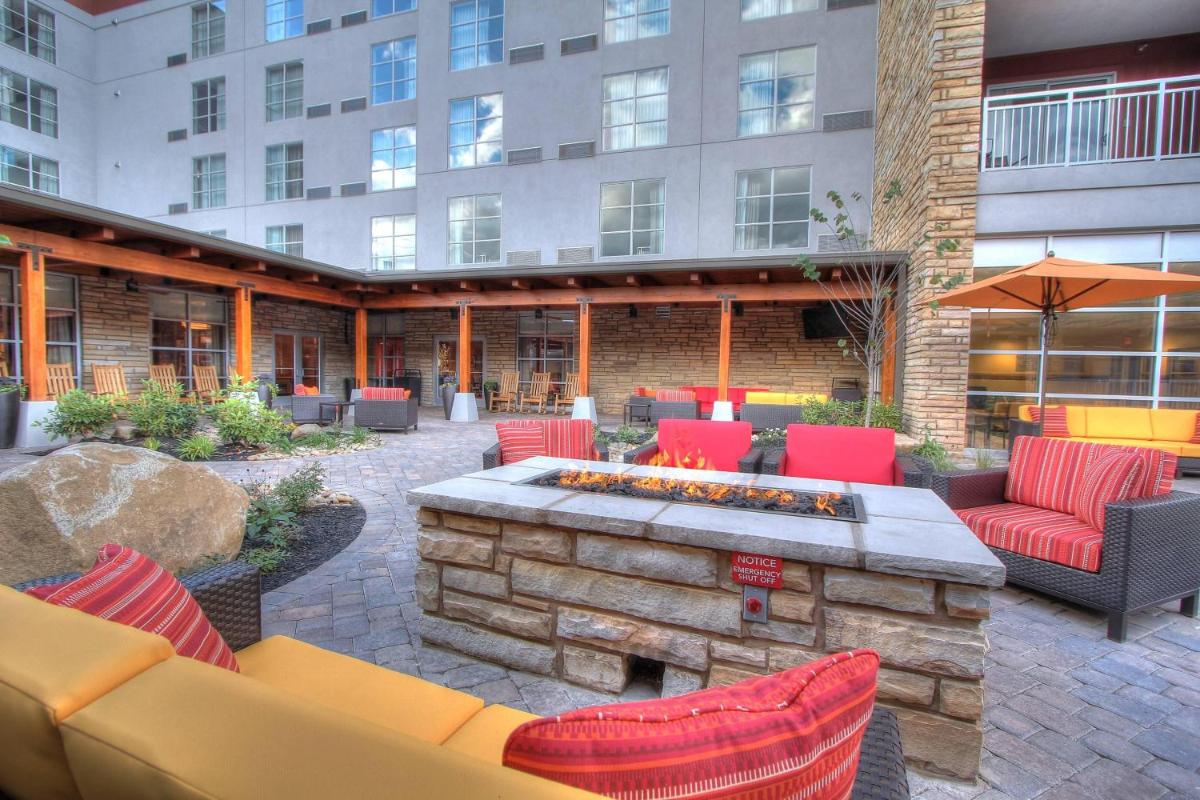 Courtyard by Marriott Gatlinburg Downtown - image 5