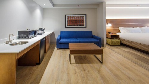 Holiday Inn Express Gatlinburg Downtown an IHG Hotel - image 20