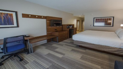 Holiday Inn Express Gatlinburg Downtown an IHG Hotel - image 31