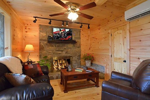 #820 Honeymoon Hideaway - image 13
