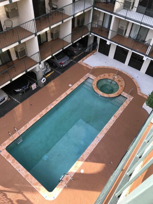Downtown Gatlinburg Apartment - image 5