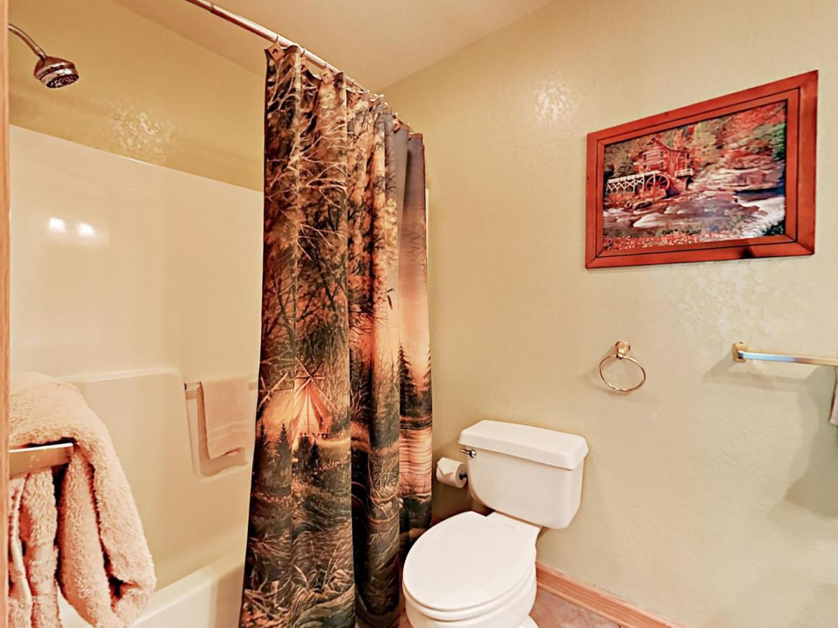443 Loop Road Home - image 7