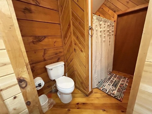 Honeymoon Hideaway - image 17