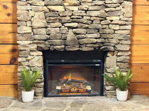 Honeymoon Hideaway - image 31