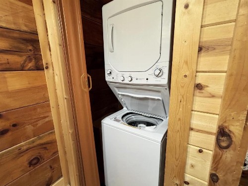 Honeymoon Hideaway - image 41