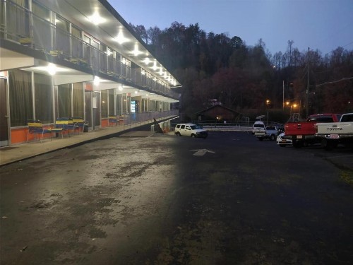 East Side Motel - image 2