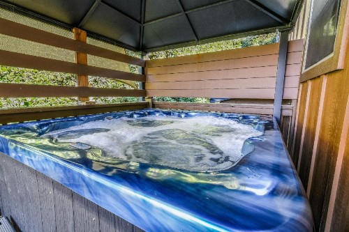 Distiller'S Den Cabin Cabin - image 43