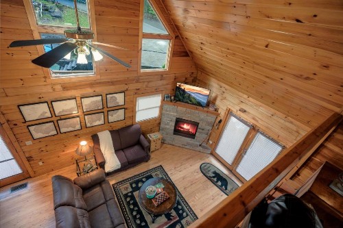 23 The Cub House Cabin - image 40