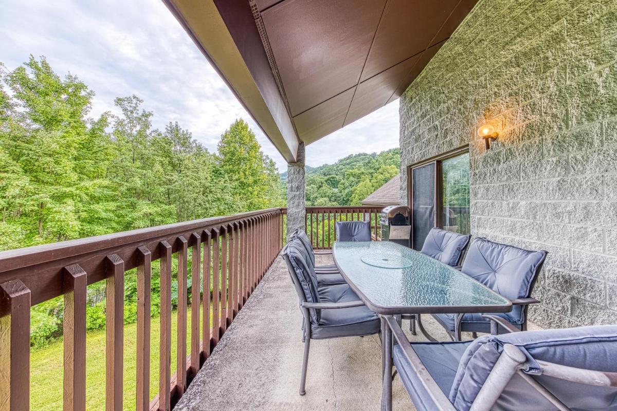 Alpine Condo & Cozy Bear Condo - image 6