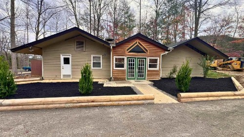 Shady Woods Cabin