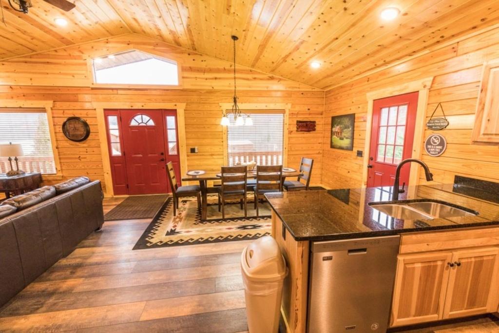 New two bedroom cabin-NOW available to book! home - image 6