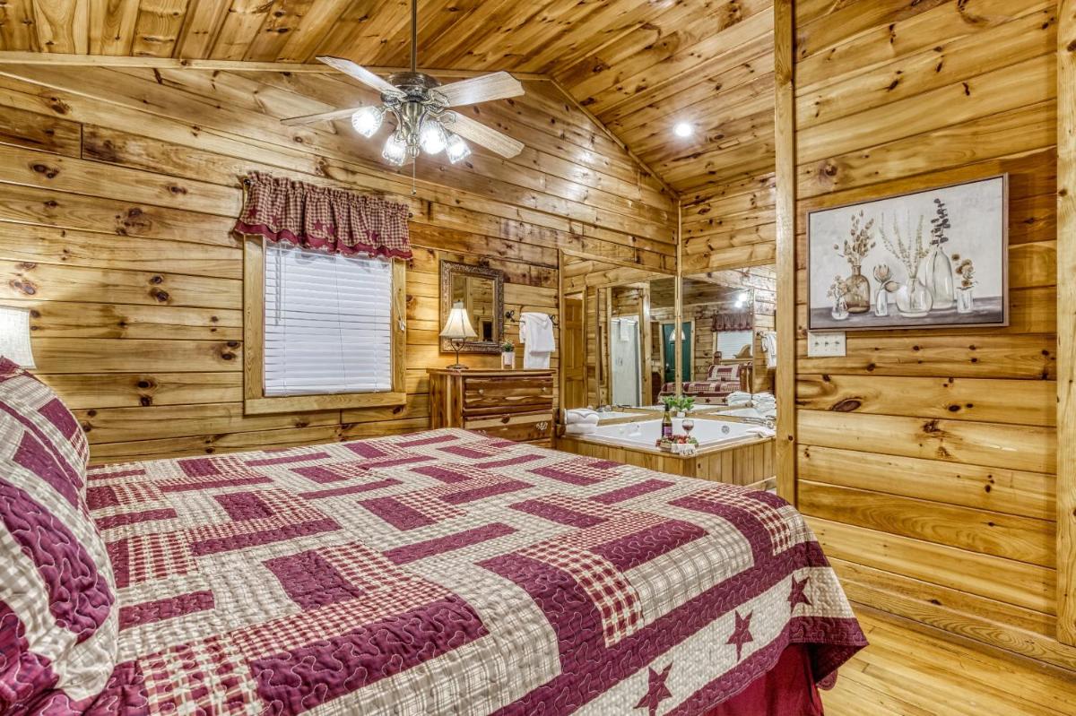 Romantic Retreat - main image