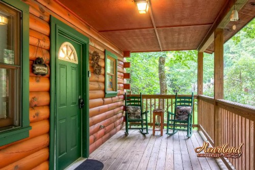 Romantic Retreat - image 14