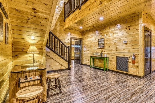 The Grand Orchard Lodge - image 10