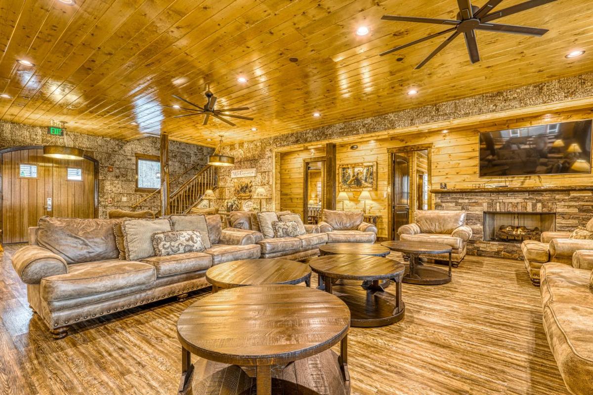 The Grand Orchard Lodge - image 6