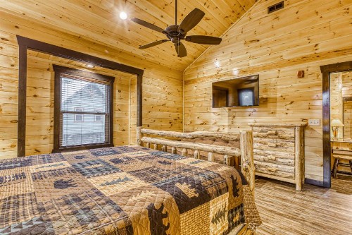The Big Poplar Retreat - image 4