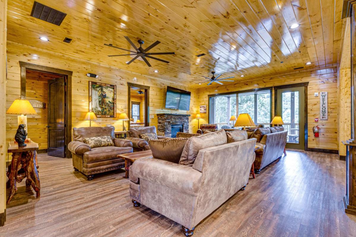 The Majestic Pine Retreat - image 6