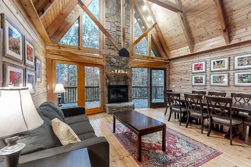Woodland Hideaway - image 1