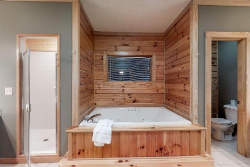 Woodland Hideaway - image 7