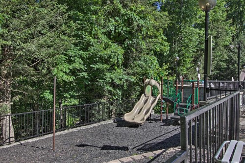 Deluxe Gatlinburg Retreat with Hot Tub and Mtn Views! - image 8