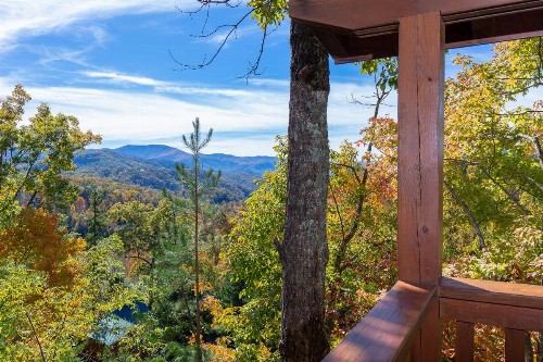 Breathtaking View Cabin with Covered Deck and Hot Tub - image 6