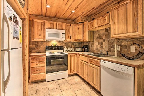 Chalet with Hot Tub and Rustic Charm 2 Mi to Downtown - image 6